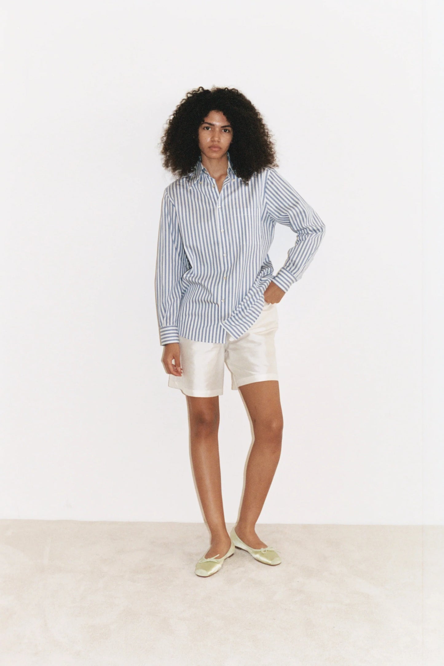 Ivory silk shorts, Hai