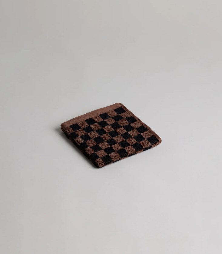 Tabac & Noir, Quill Face Cloth - Baina