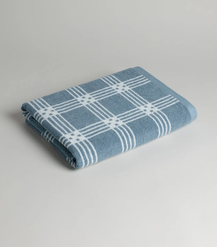Celeste & Chalk, Frisa Hand Towel - Baina