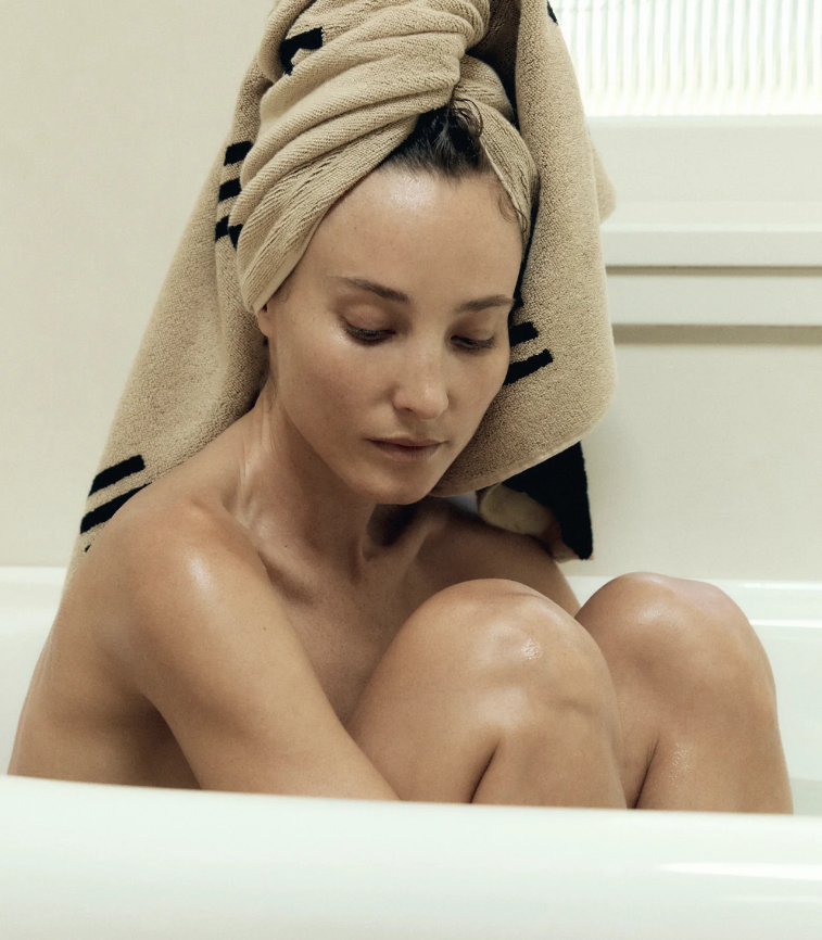 Sand & Noir, Claremont Bath Towel - Baina